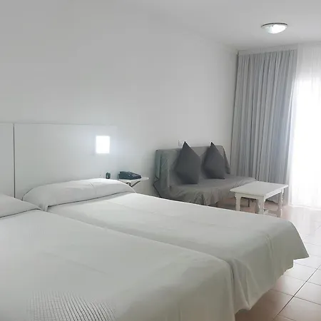 Pez Azul Apartahotel