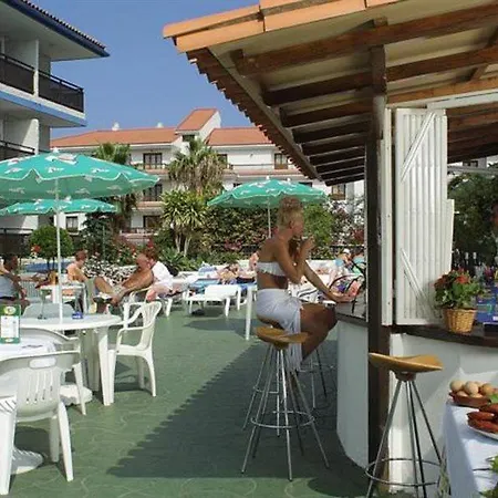 Pez Azul Apartahotel 3*