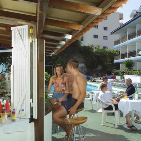 Pez Azul Apartahotel