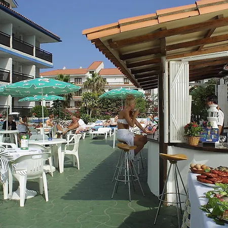 Apartahotel Pez Azul 3*
