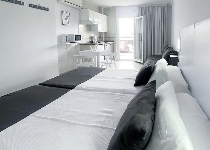 Pez Azul Puerto de la Cruz (Tenerife)