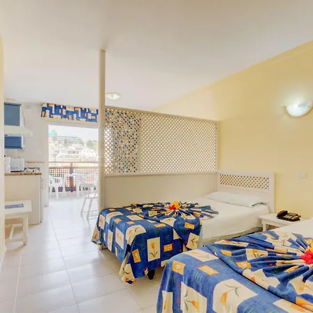 Pez Azul Aparthotel 3*