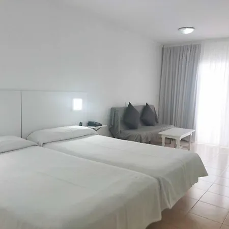Pez Azul Aparthotel 3*