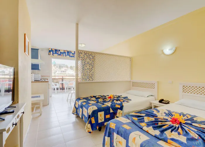 Pez Azul Aparthotel 3*